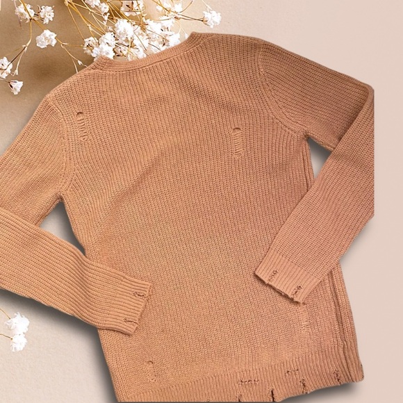 Distressed V Neck Sweater - Picture 3 of 12